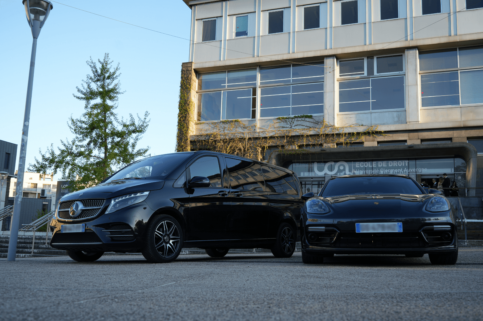 Organiser un transport d’entreprise à Clermont-Ferrand : conseils et bonnes pratiques